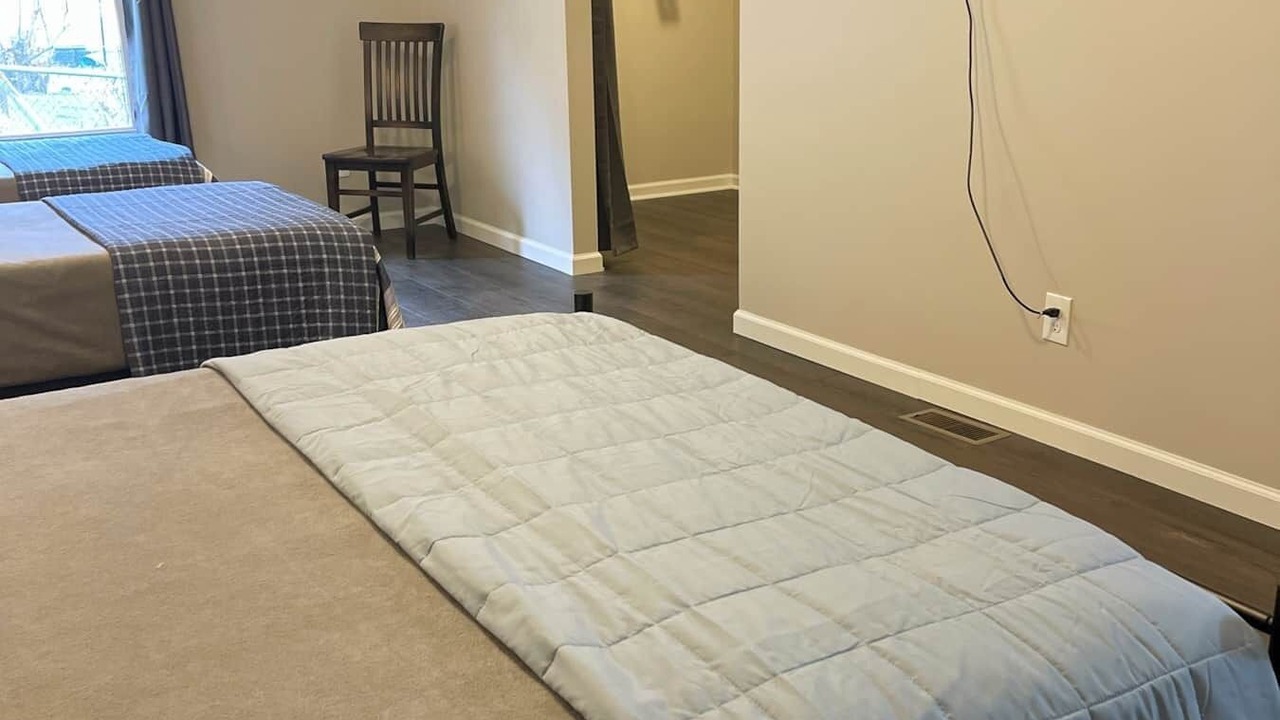 Photo of Bedroom in Covel