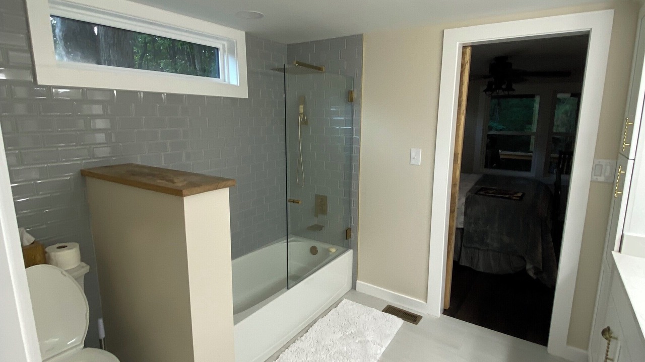 Photo of Bathroom in Perry Park