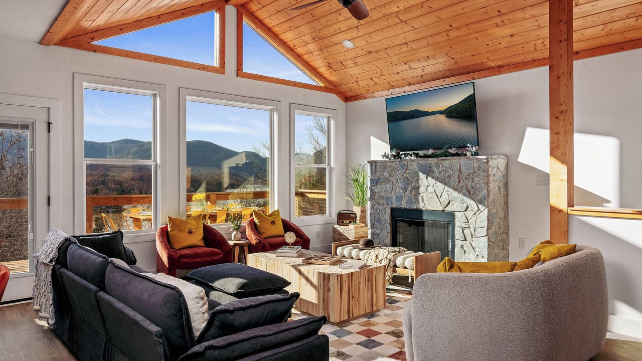 Photo of Livingroom in Sunset Cove