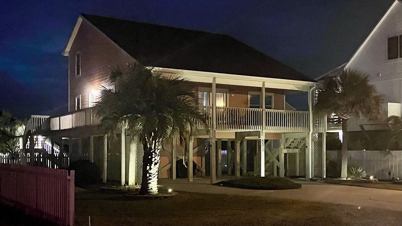 Photo of Outdoor in Oak Island