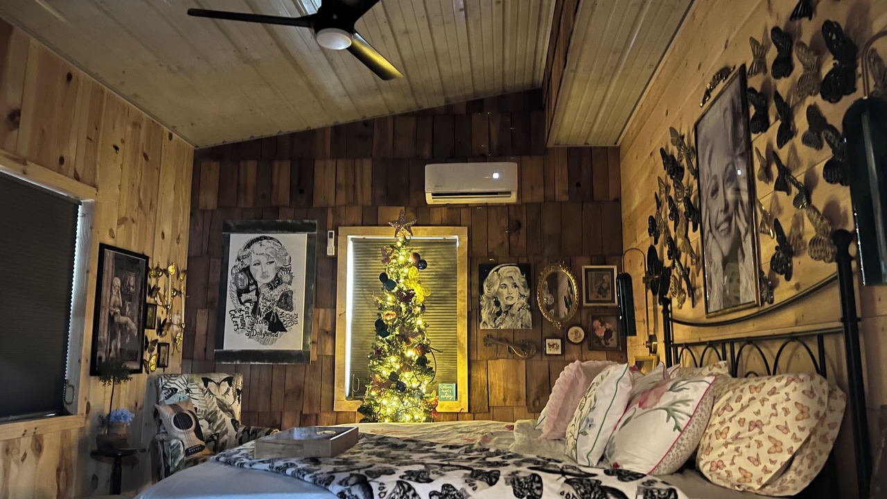 Photo of Bedroom in Sloans Valley