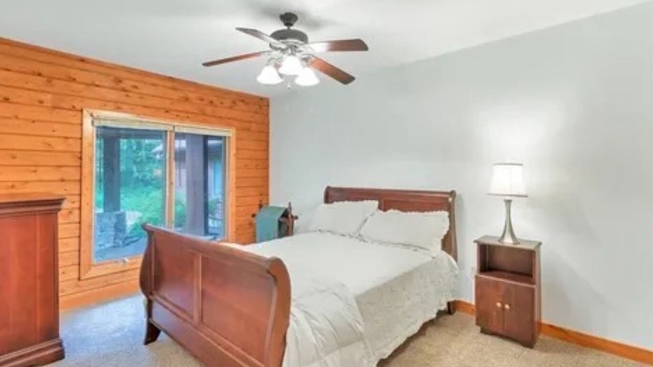 Photo of Bedroom in Highland