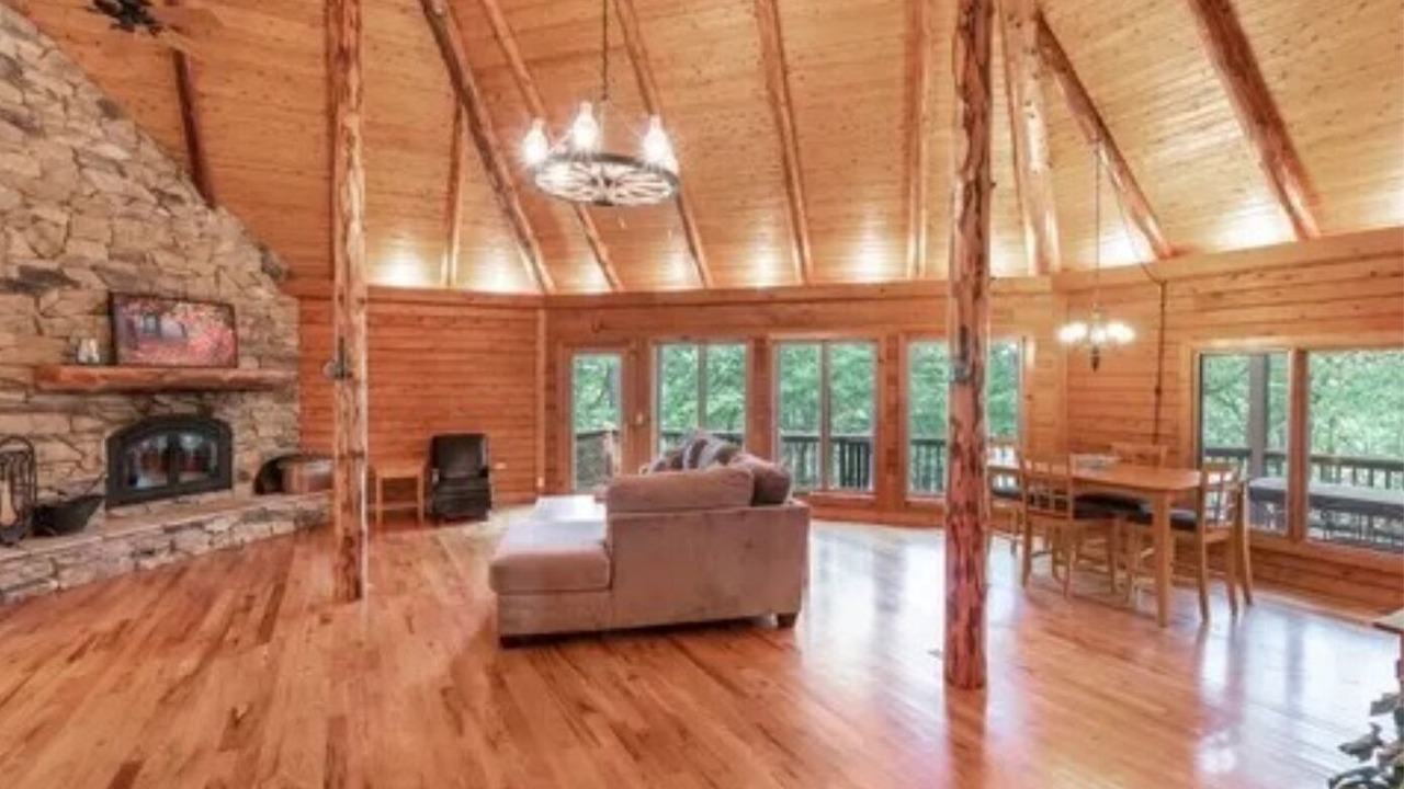 Photo of Livingroom in Highland