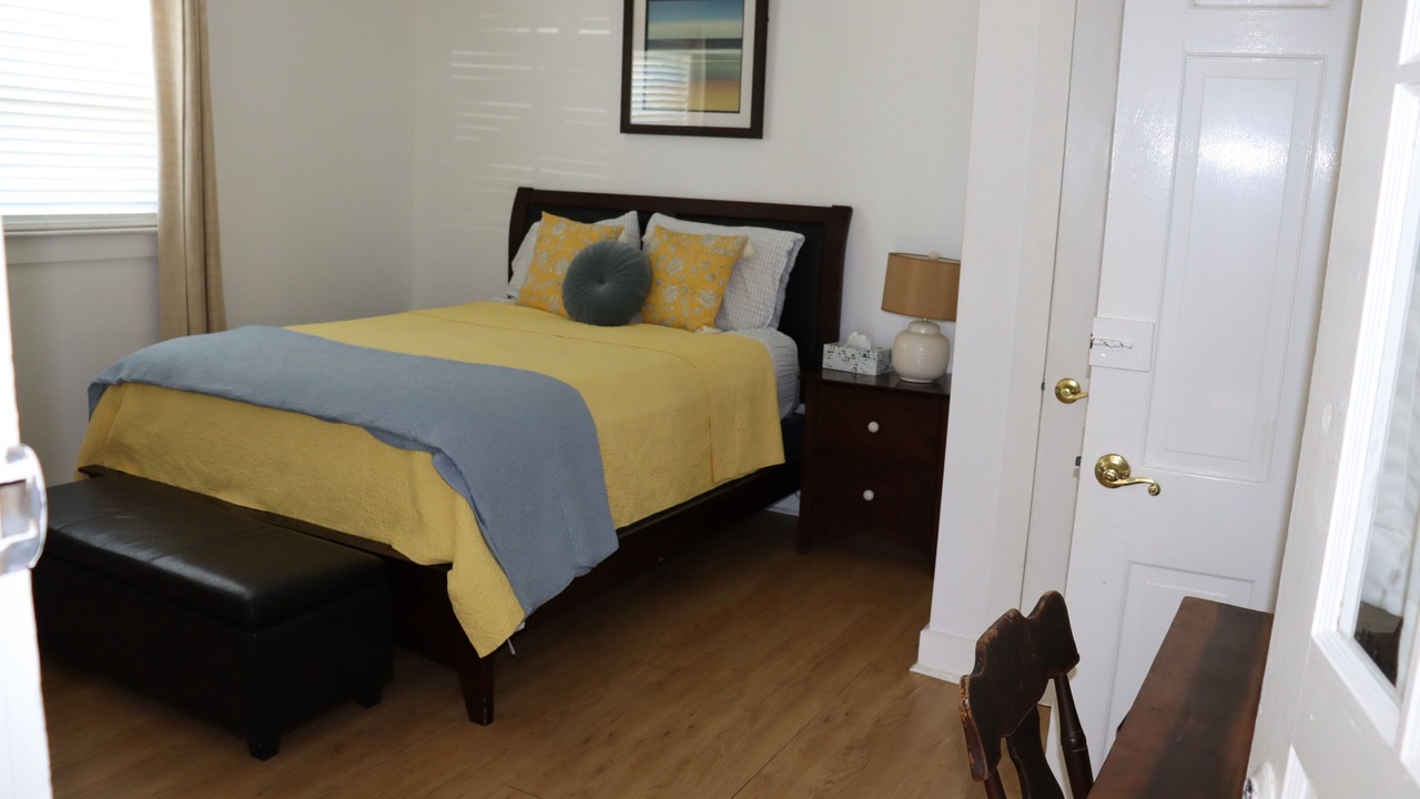 Photo of Bedroom in Wilmington Beach