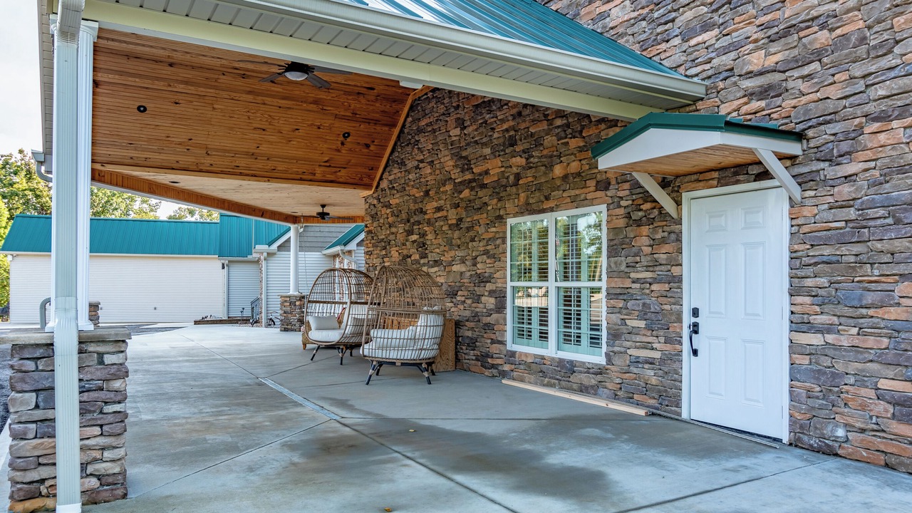 Photo of Patio Balcony in Tateville