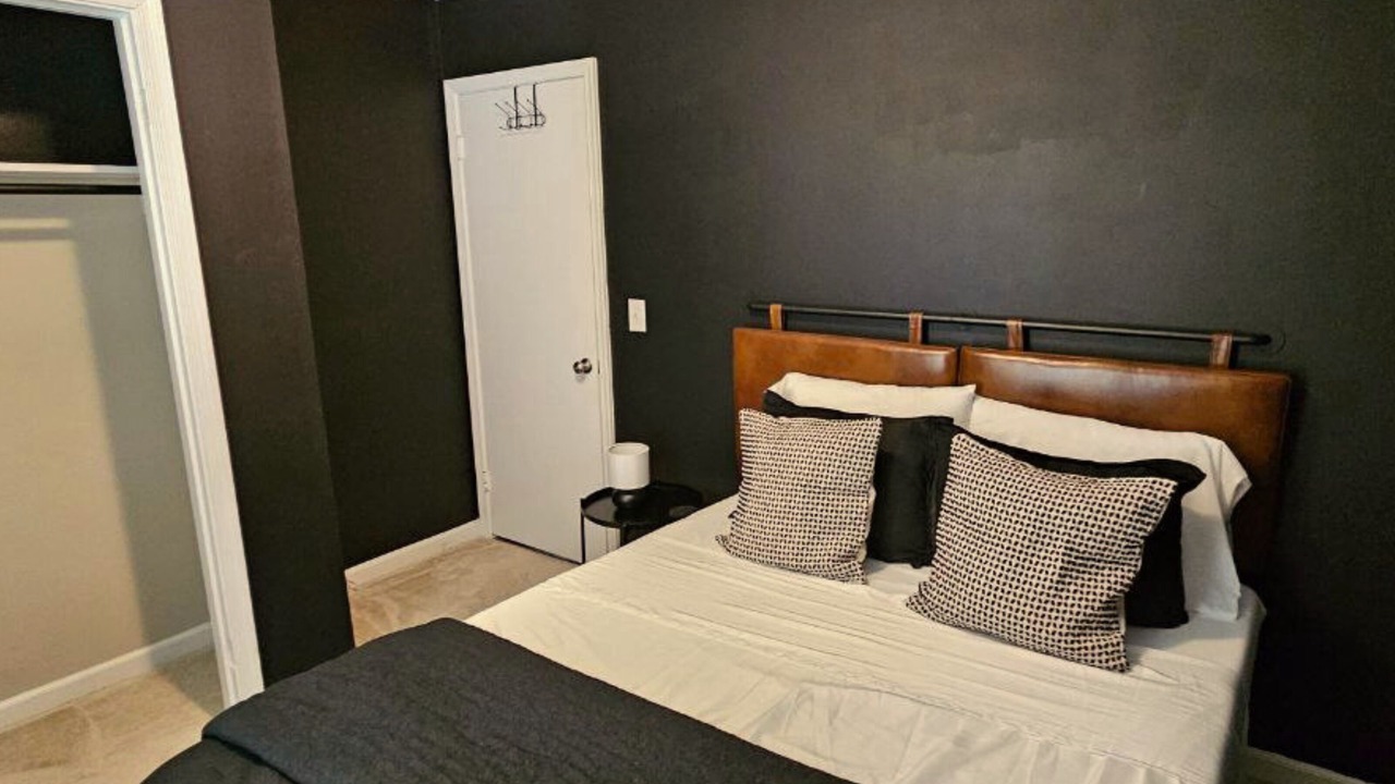 Photo of Bedroom in Greensboro