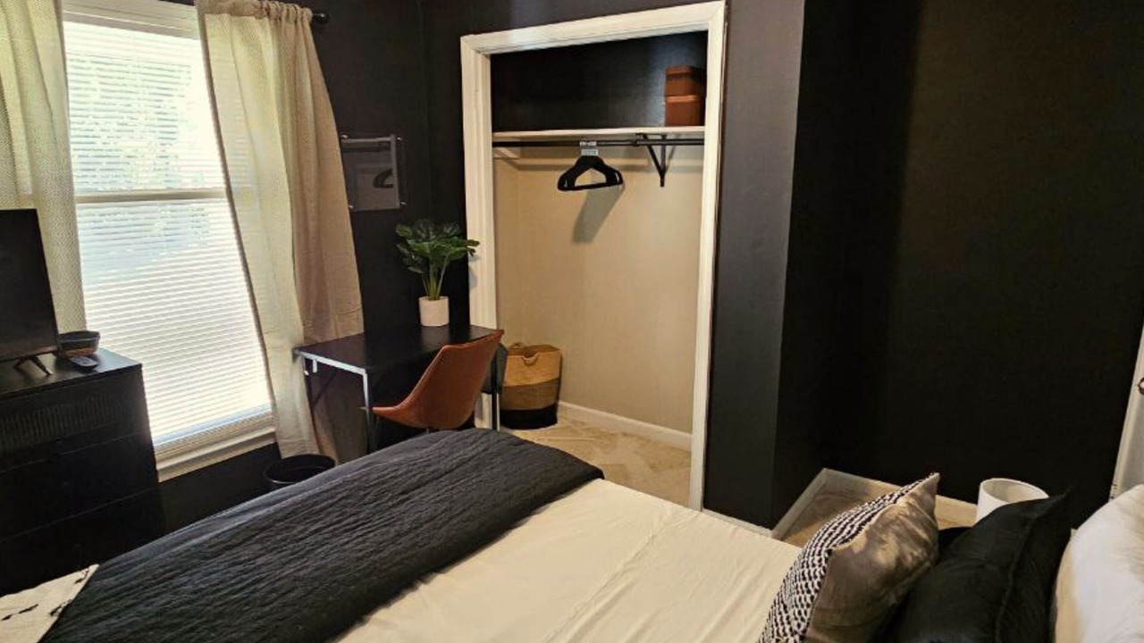 Photo of Bedroom in Greensboro