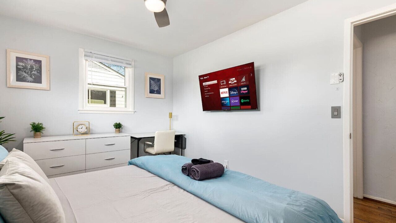 Photo of Bedroom in Green Valley