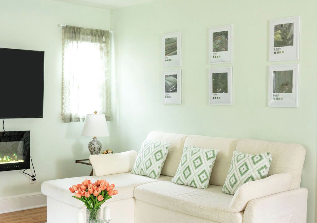 Photo of Livingroom in Greensboro