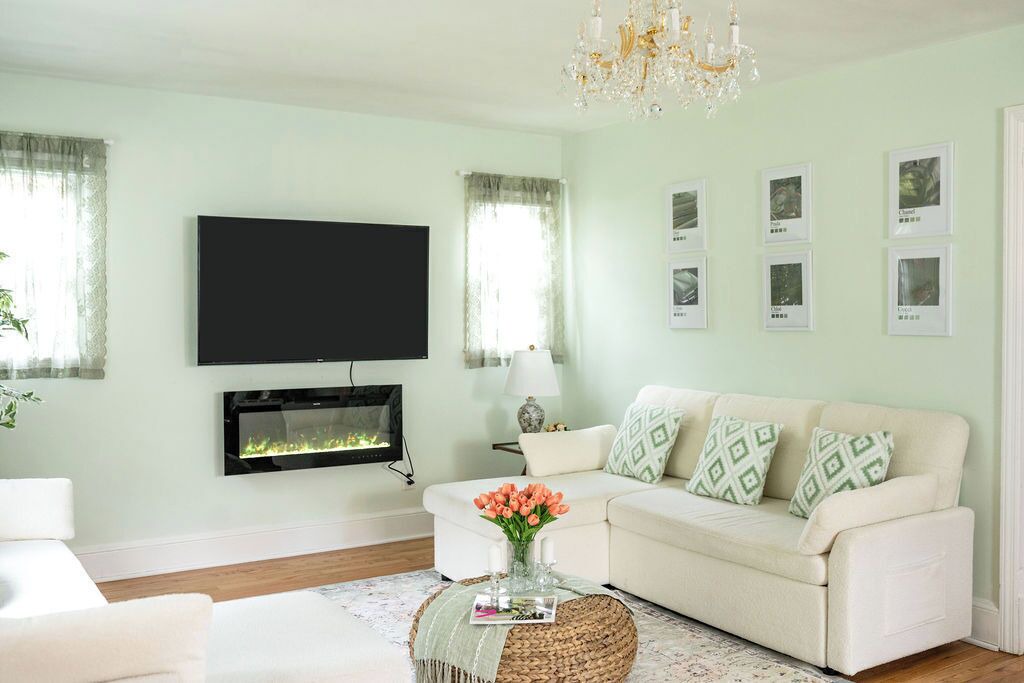 Photo of Livingroom in Greensboro