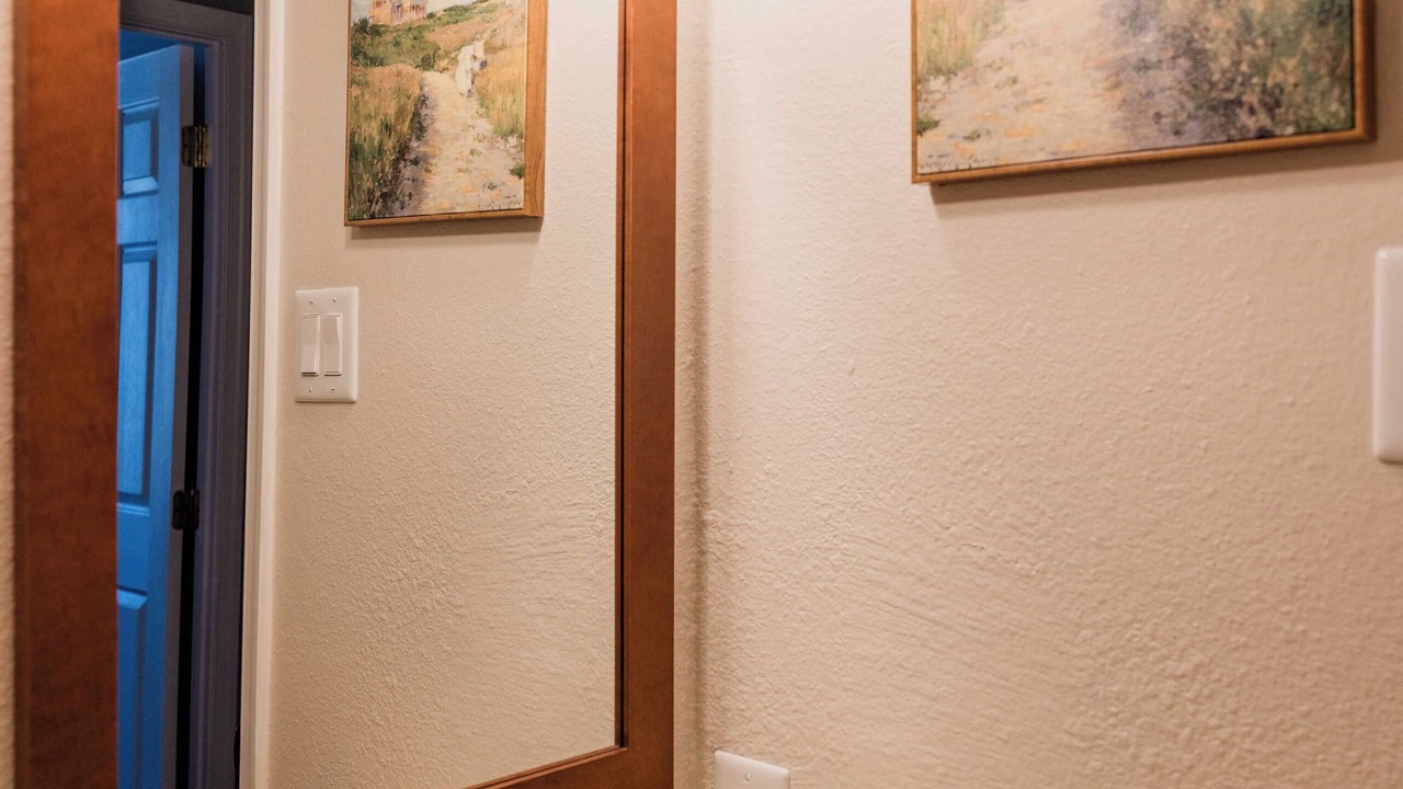 Photo of Bathroom in Mosby