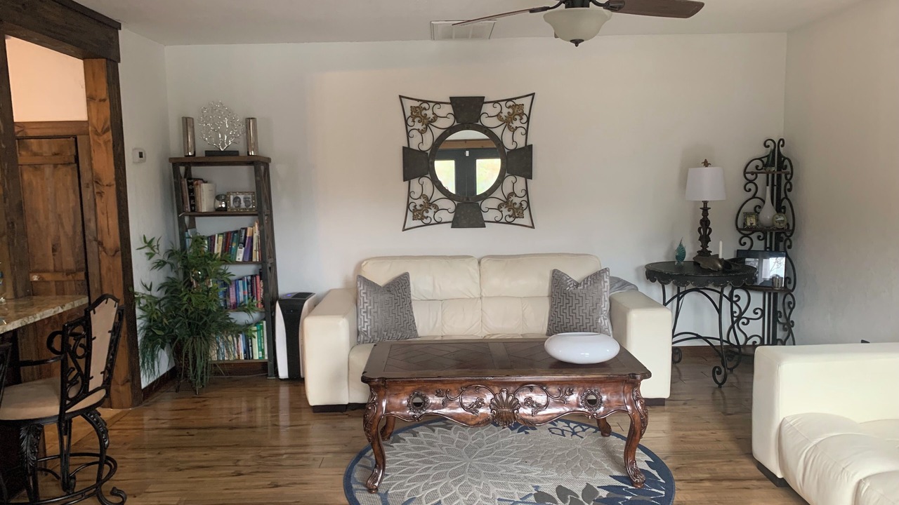 Photo of Livingroom in Louisville
