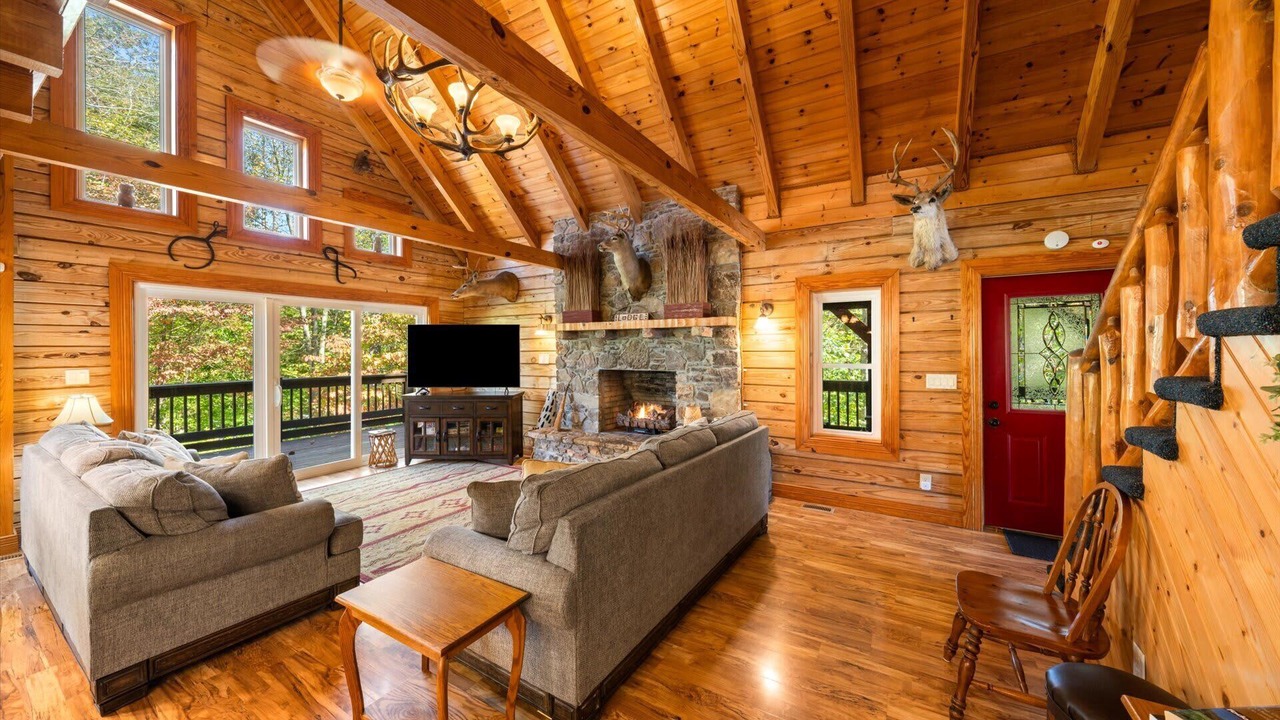 Photo of Bedroom in Byrdstown