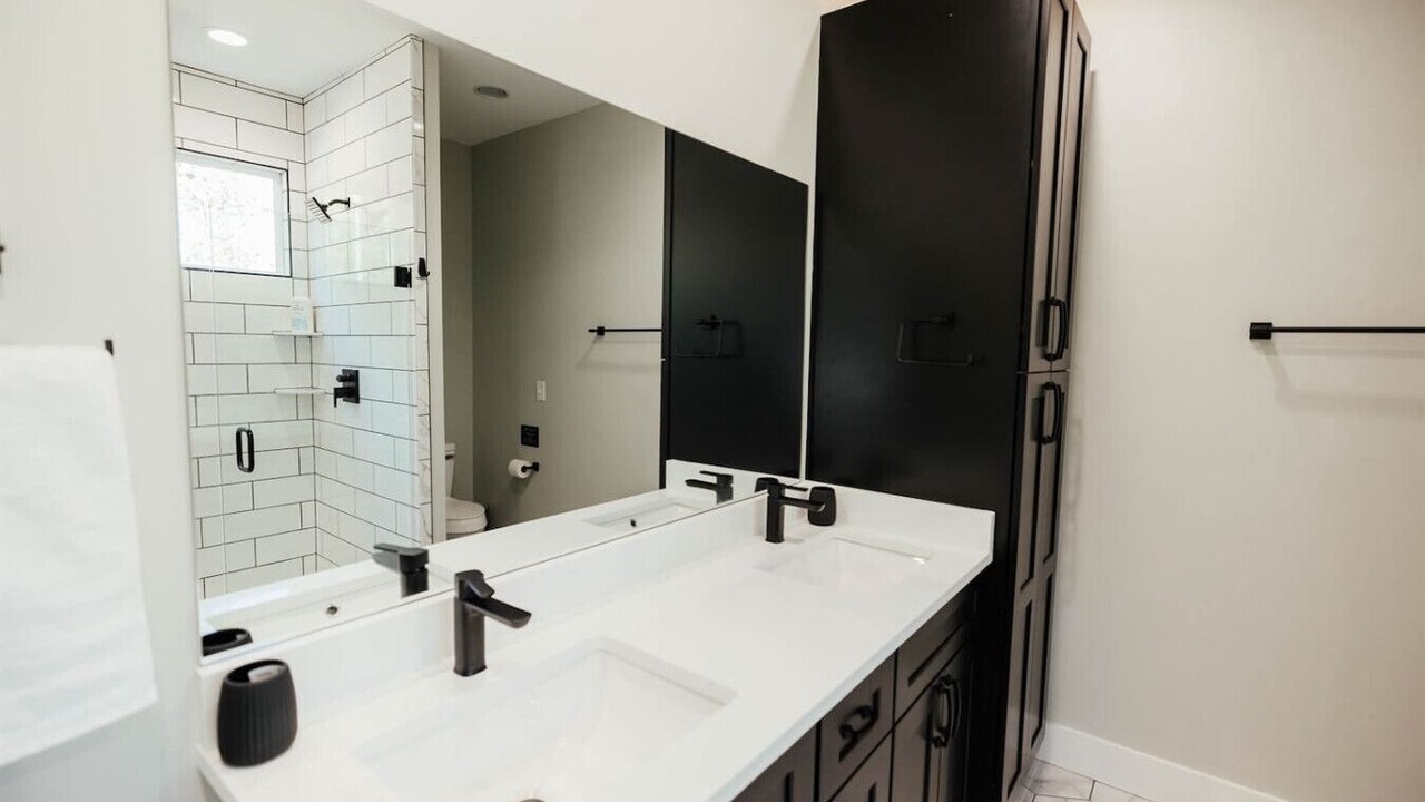Photo of Bathroom in Campton