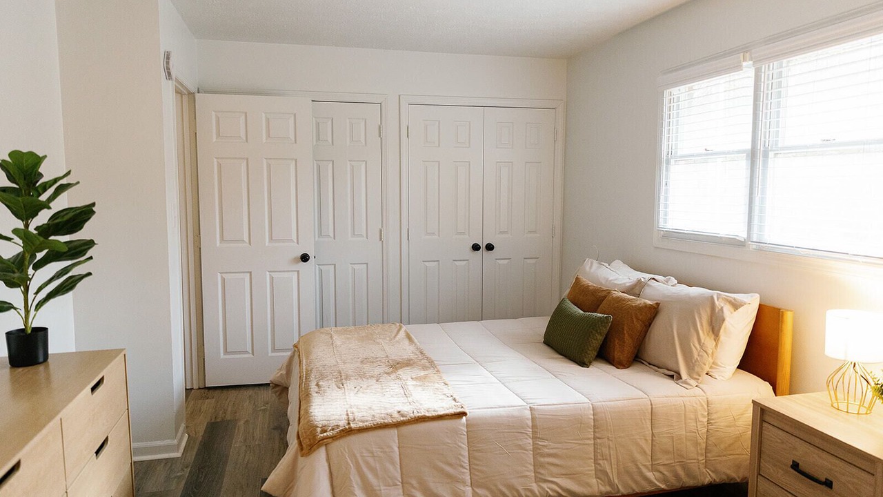 Photo of Bedroom in Berea