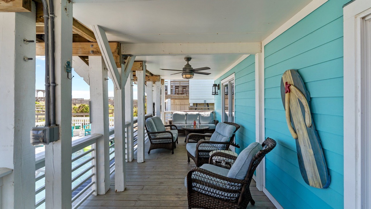 Photo of Patio Balcony in North Carolina Coast