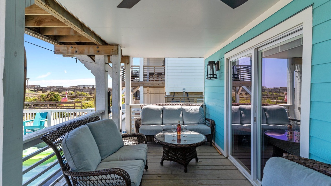 Photo of Patio Balcony in North Carolina Coast
