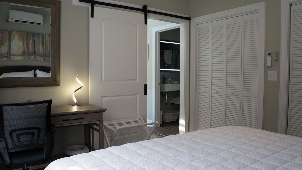 Photo of Bedroom in Green Valley