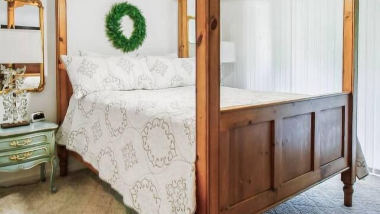 Photo of Bedroom in Sylva