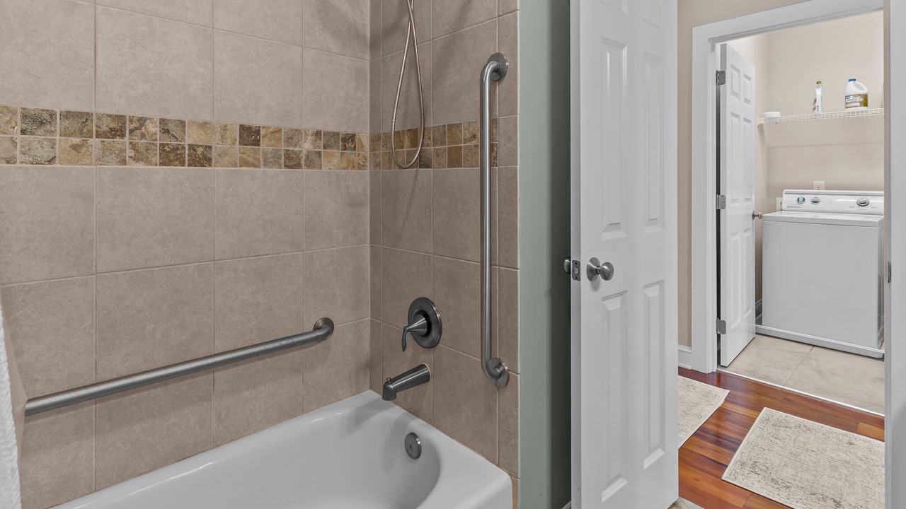 Photo of Bathroom in Oak Island