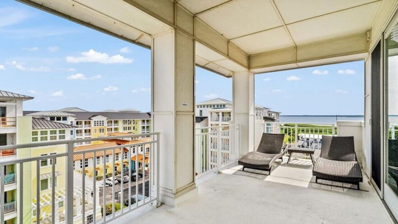 Photo of Patio Balcony in Sandbridge