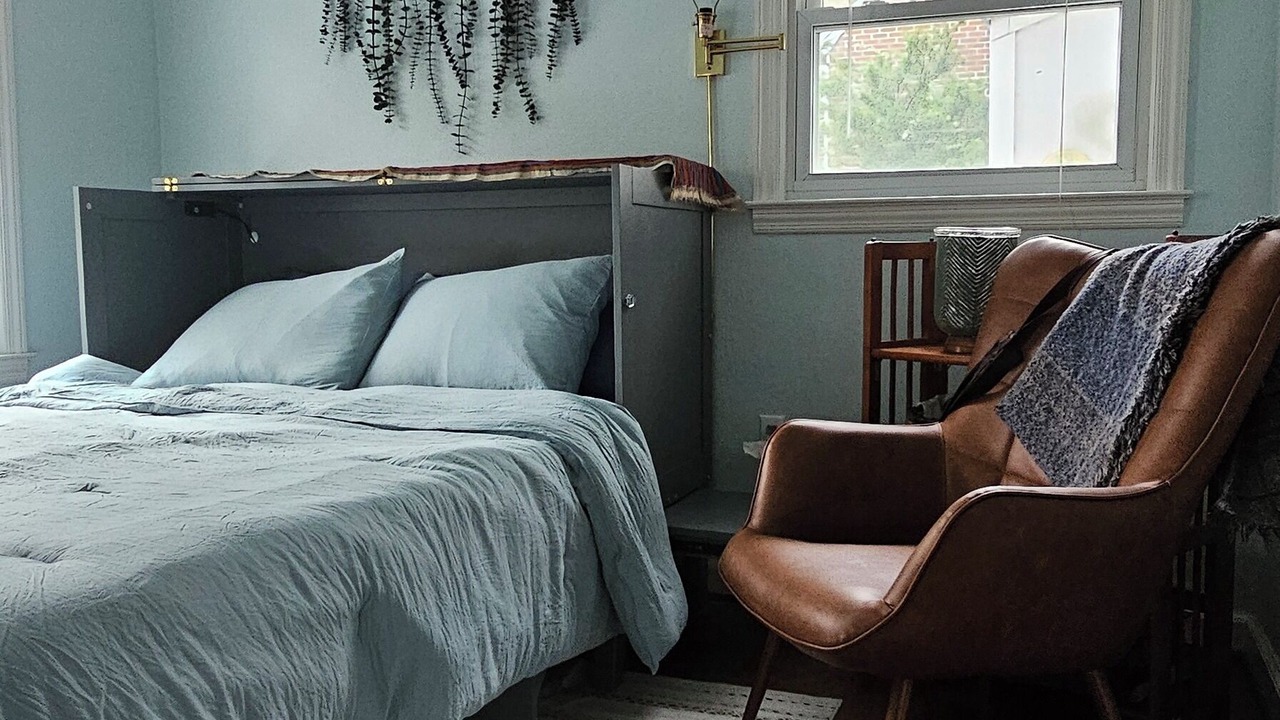 Photo of Bedroom in Blacksburg
