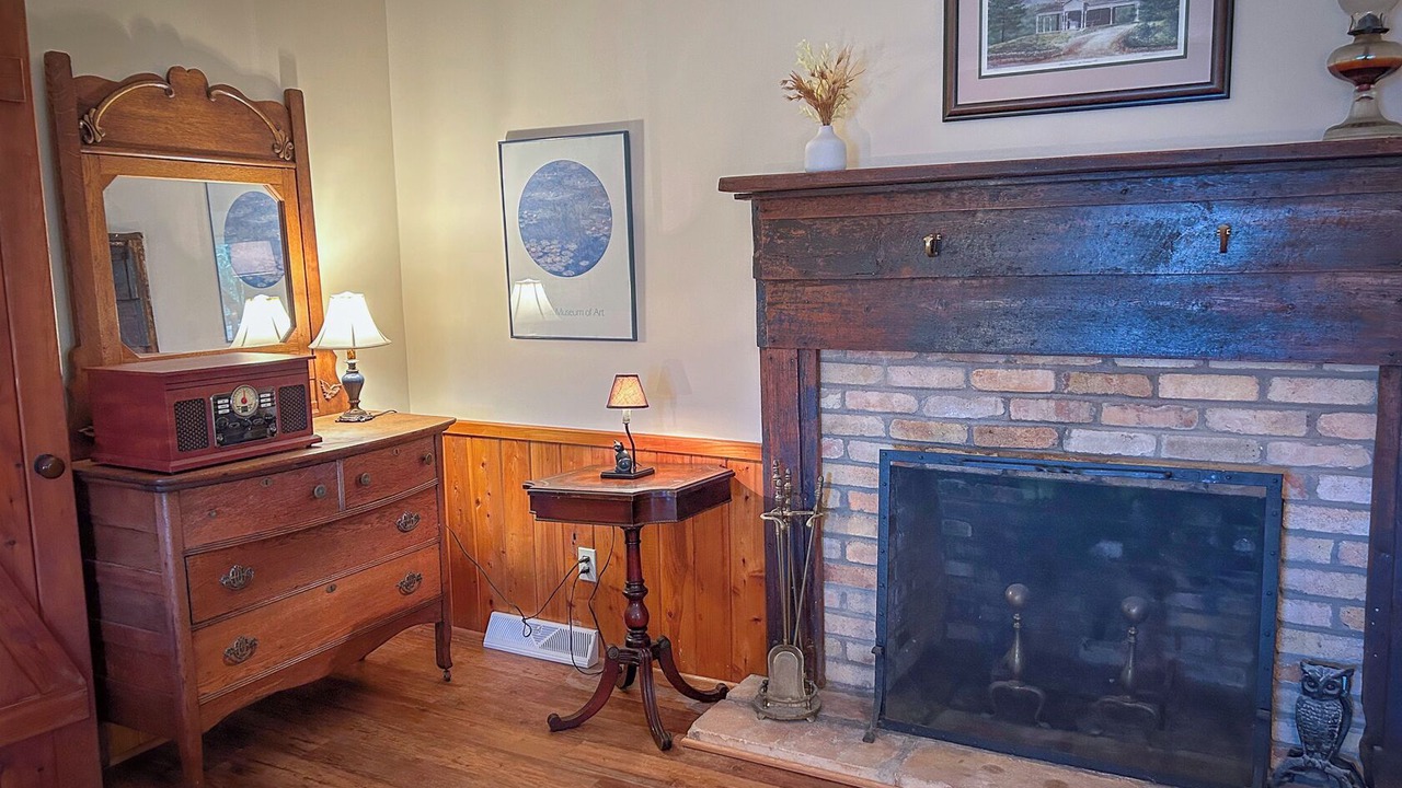 Photo of Livingroom in Danbury