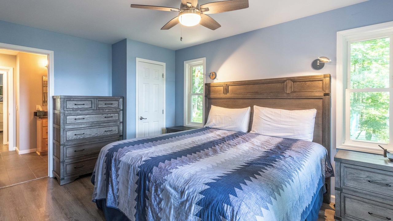 Photo of Bedroom in Bryson City