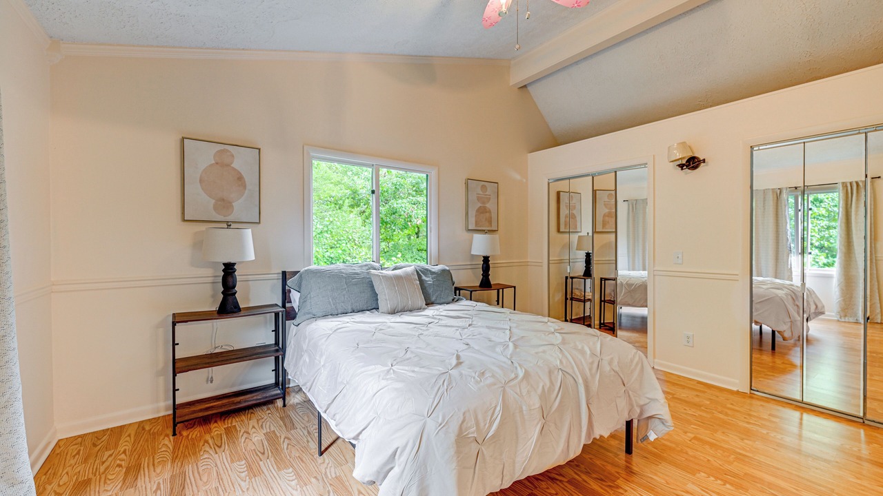 Photo of Bedroom in Sylva