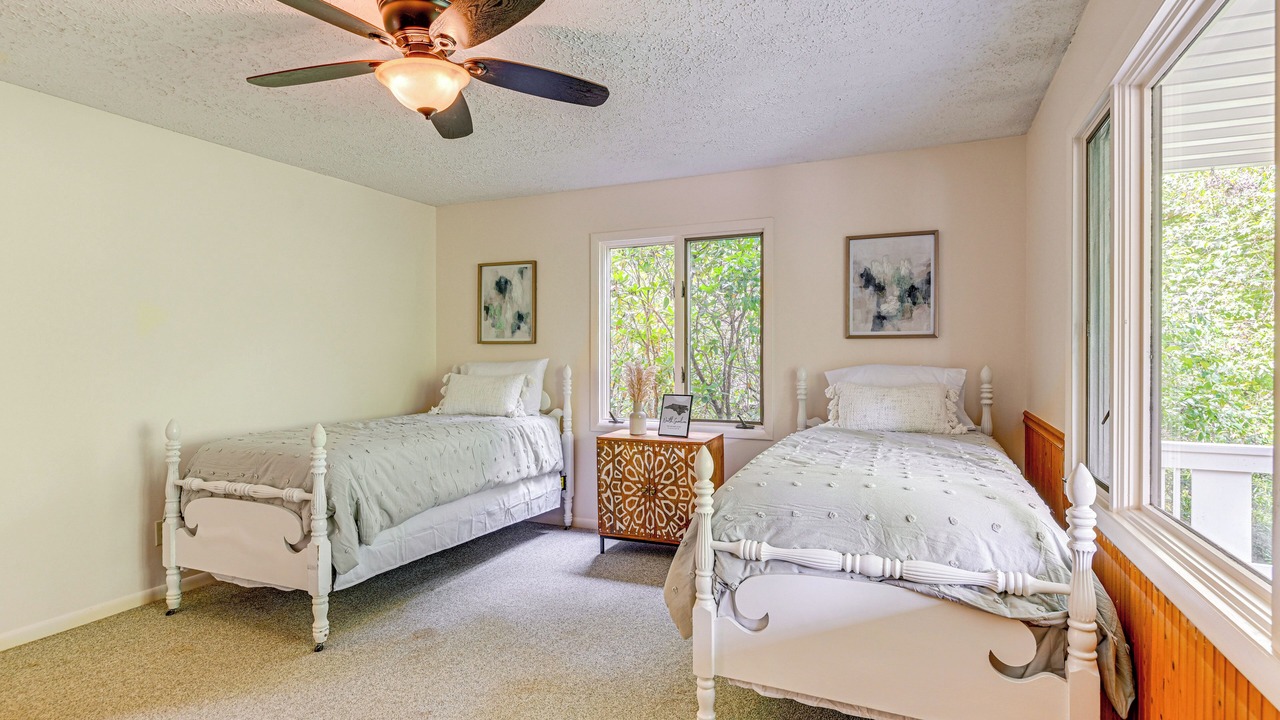 Photo of Bedroom in Sylva