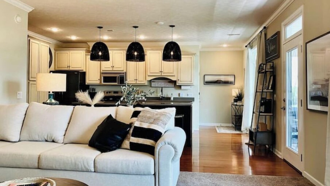 Photo of Livingroom in Kuttawa