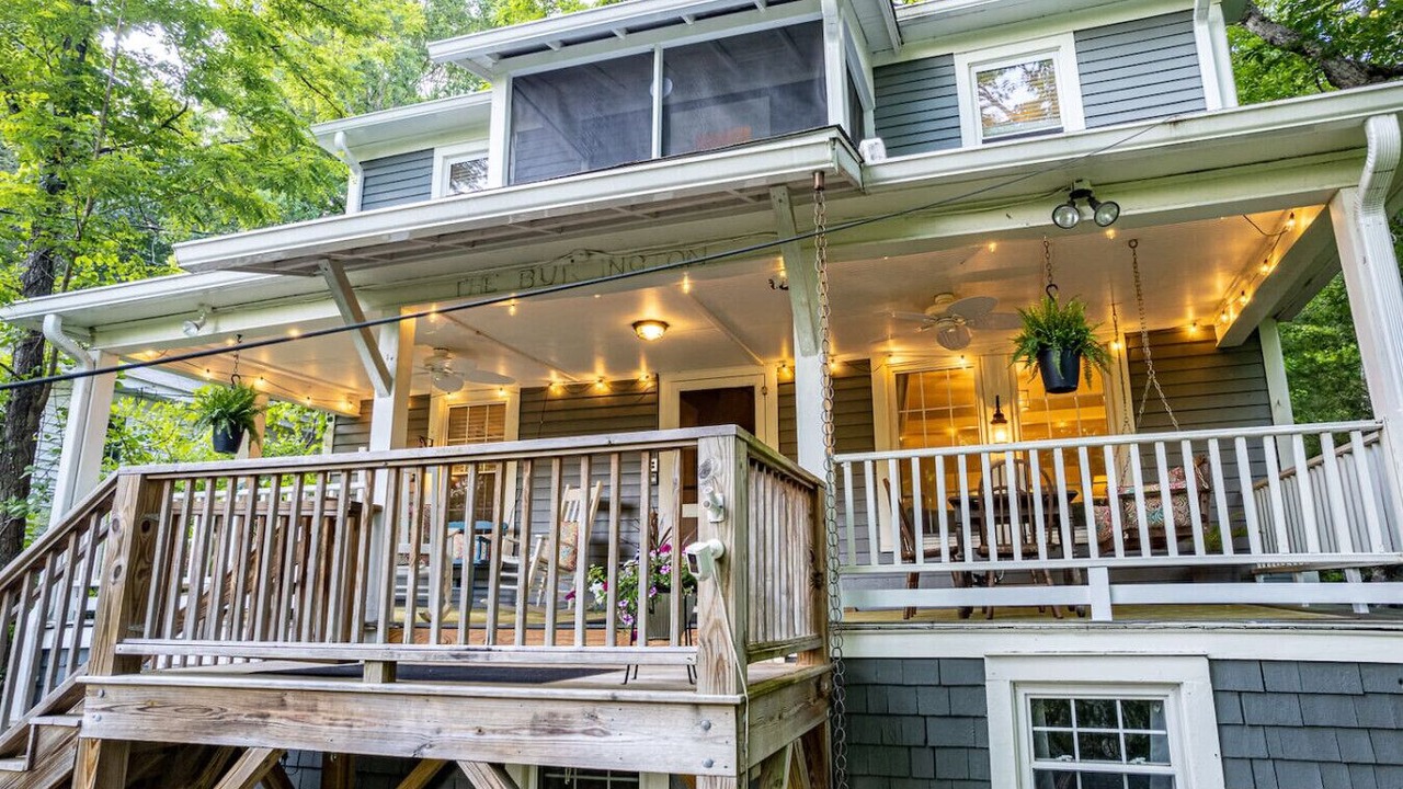 Photo of Patio Balcony in Montreat