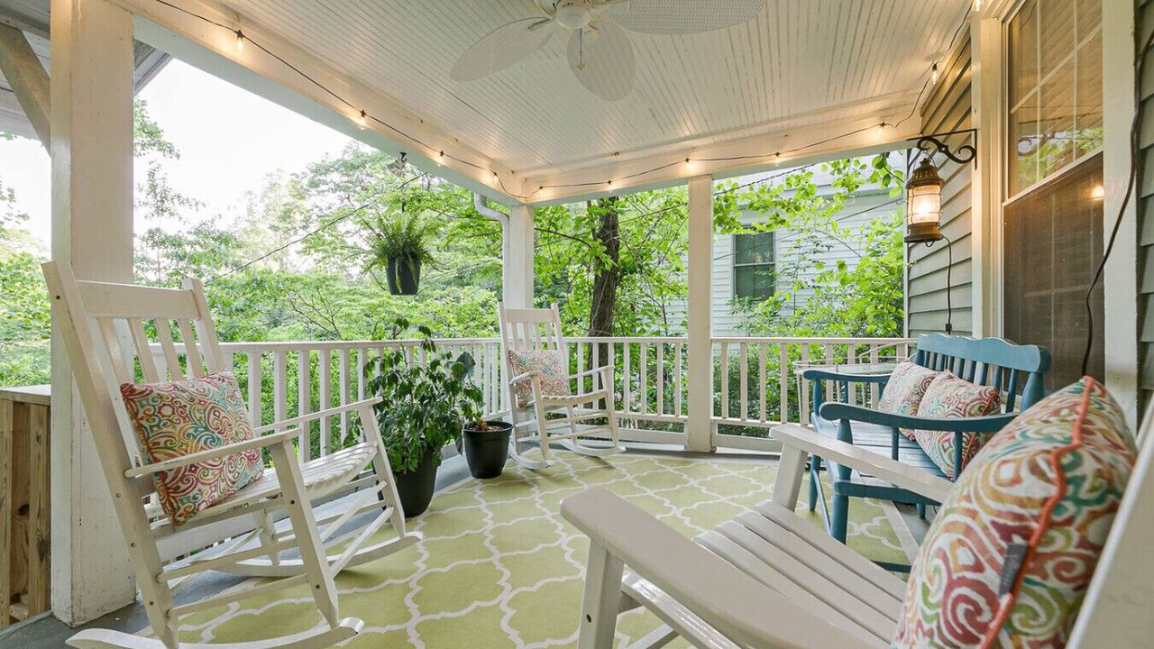 Photo of Patio Balcony in Montreat
