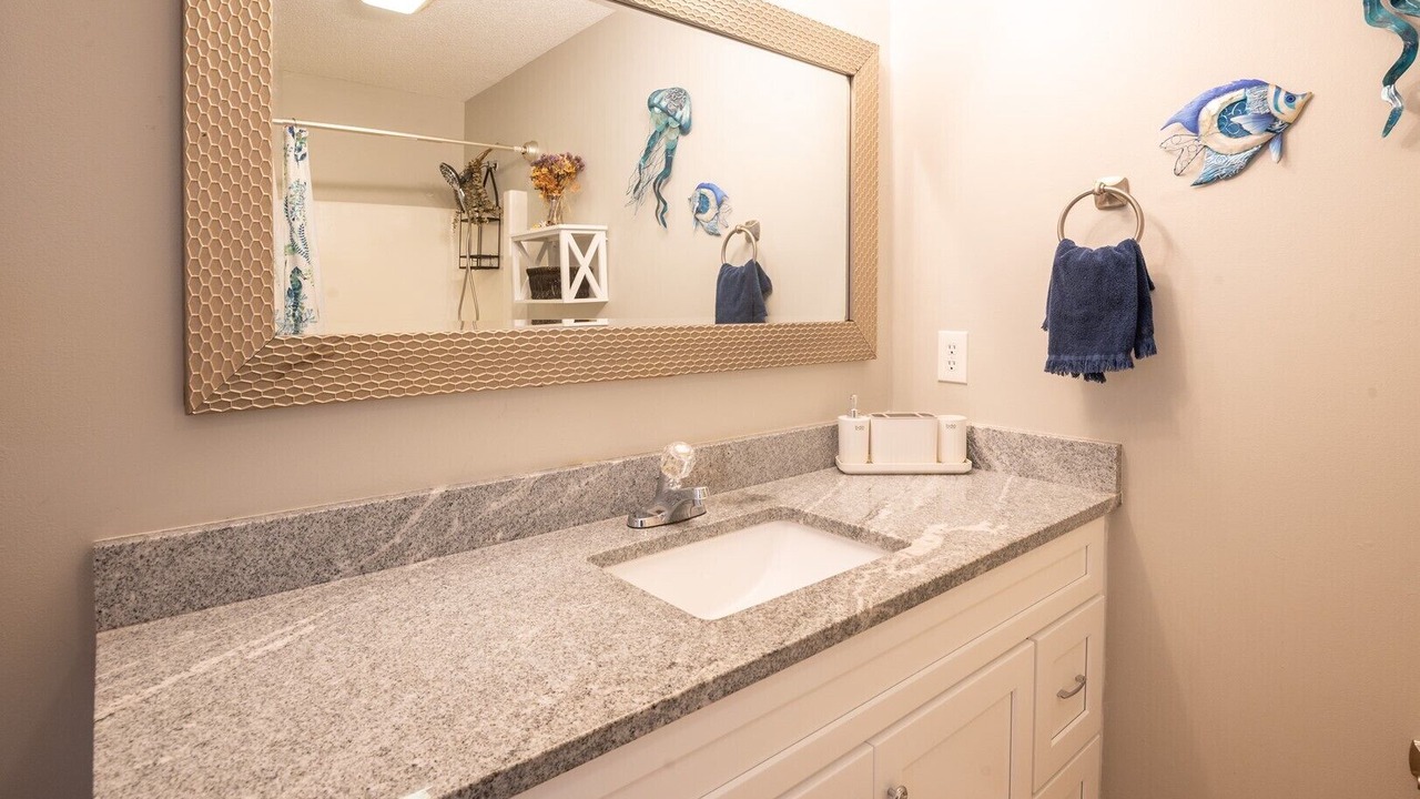 Photo of Bathroom in Silver Lake