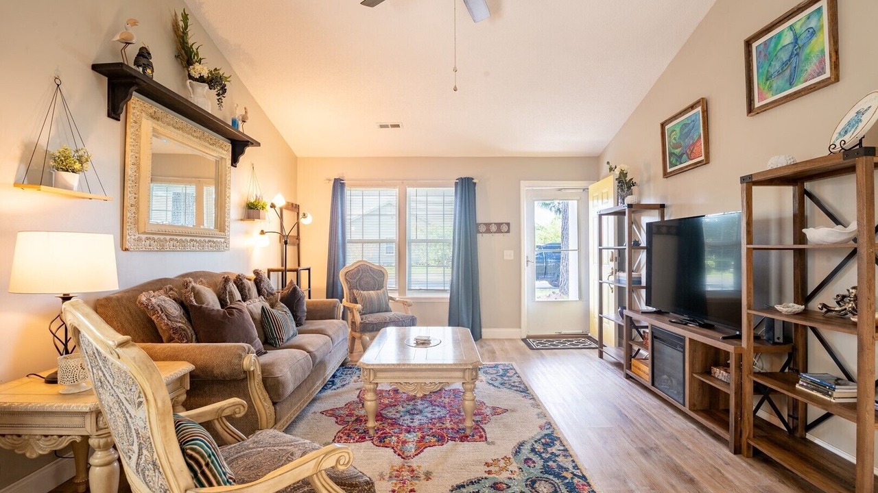 Photo of Bedroom in Silver Lake