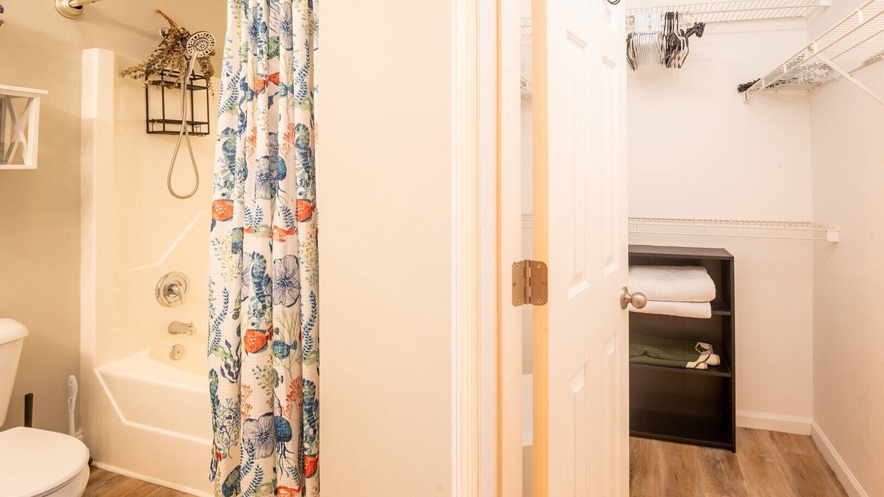 Photo of Bathroom in Silver Lake