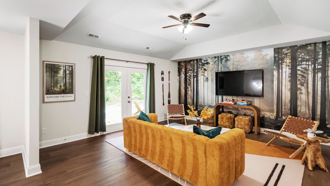 Photo of Livingroom in Paw Creek