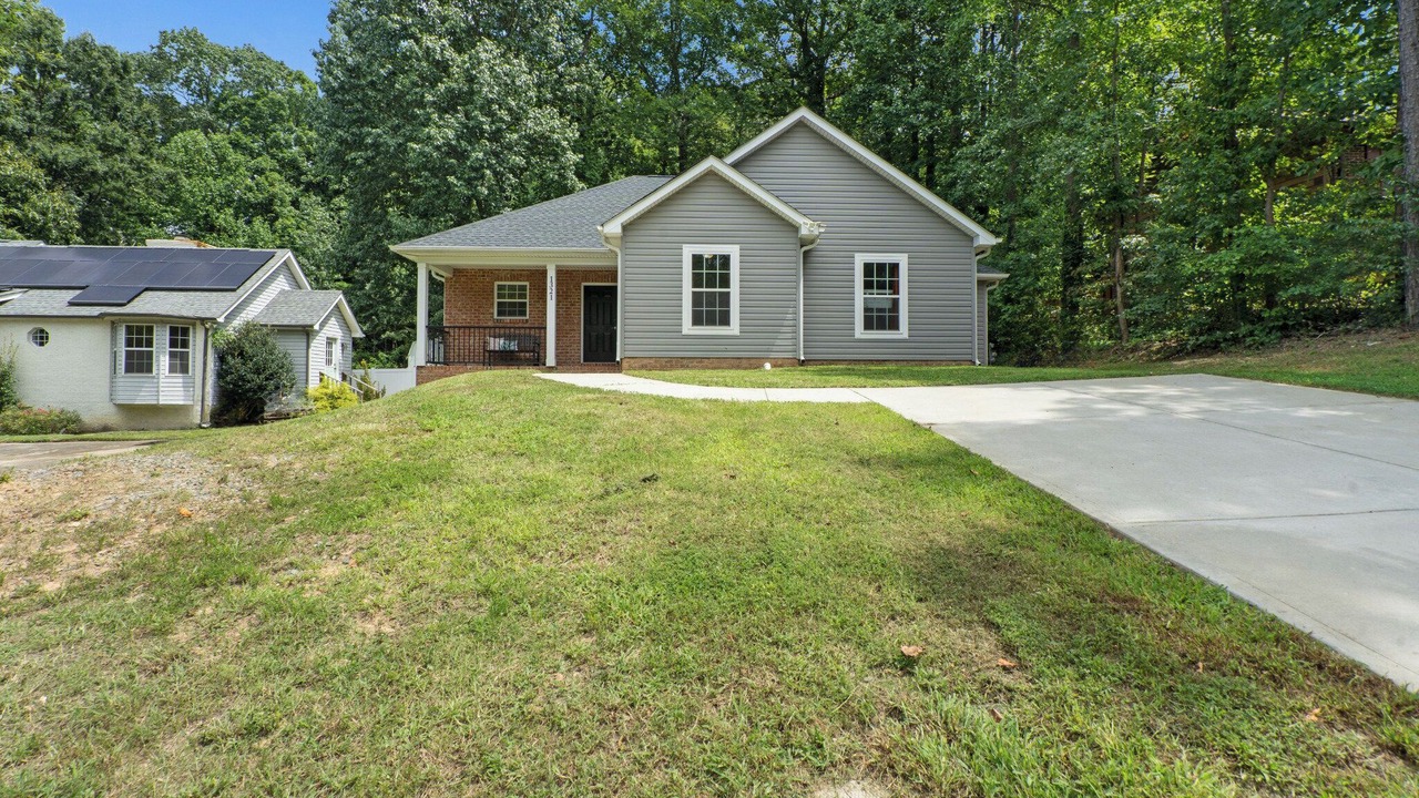 Photo of Outdoor in Paw Creek