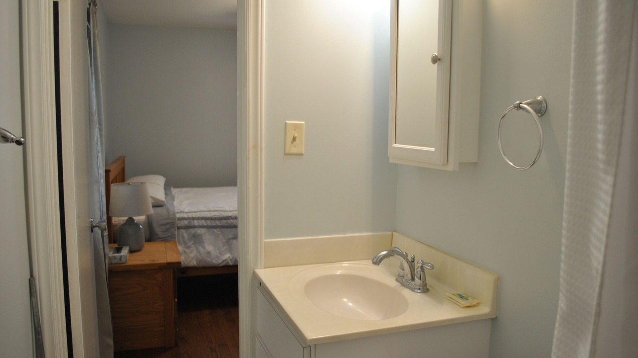Photo of Bathroom in Arapahoe