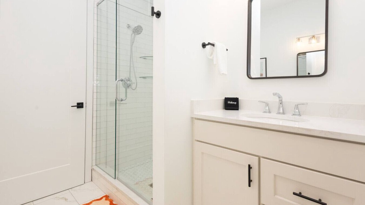 Photo of Bathroom in Downtown Knoxville