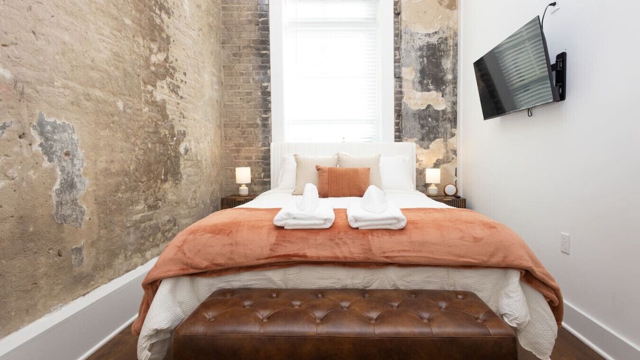 Photo of Bedroom in Downtown Knoxville