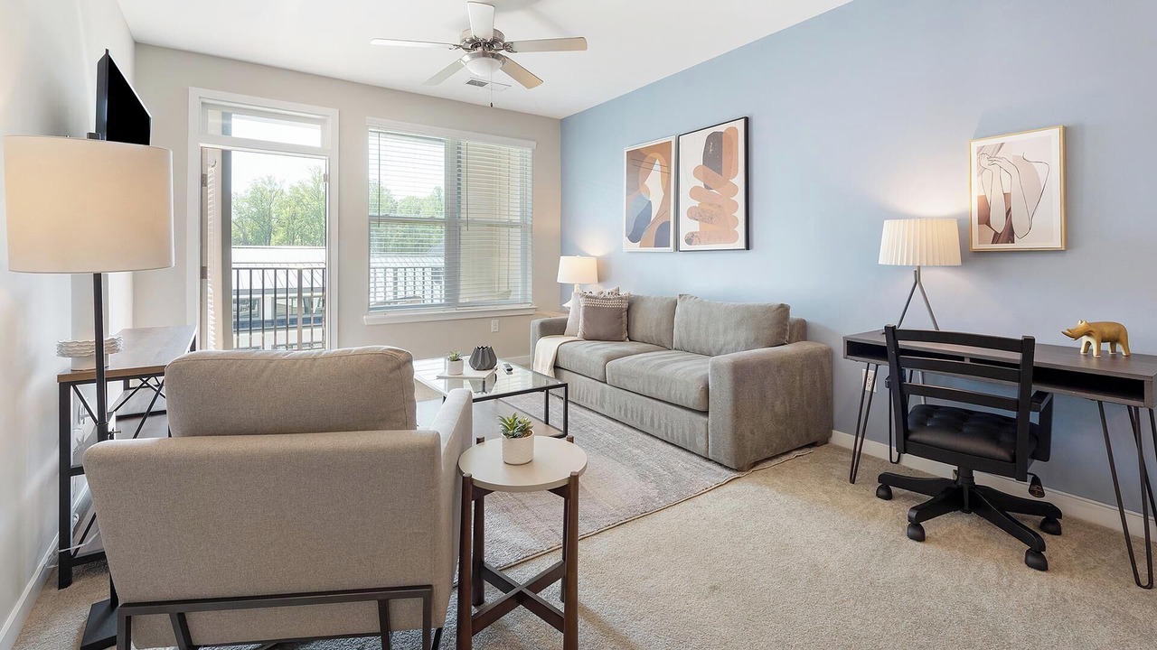 Photo of Livingroom in Huntersville