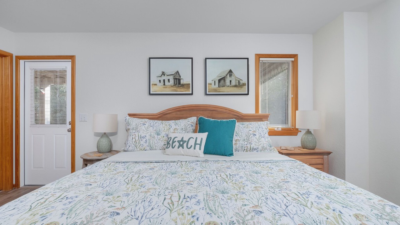 Photo of Bedroom in Southern Shores