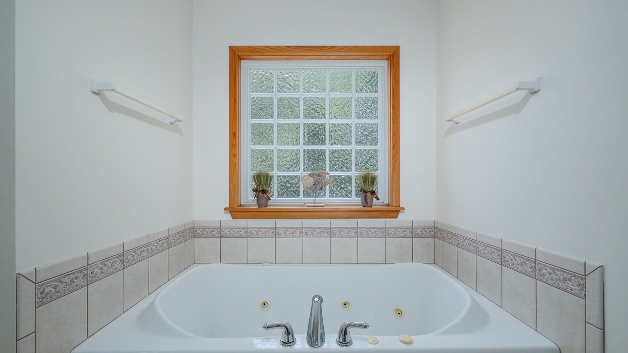 Photo of Bathroom in Southern Shores