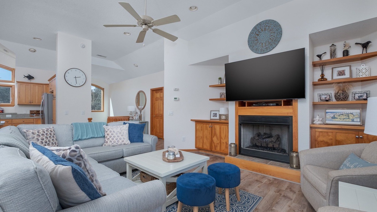 Photo of Livingroom in Southern Shores