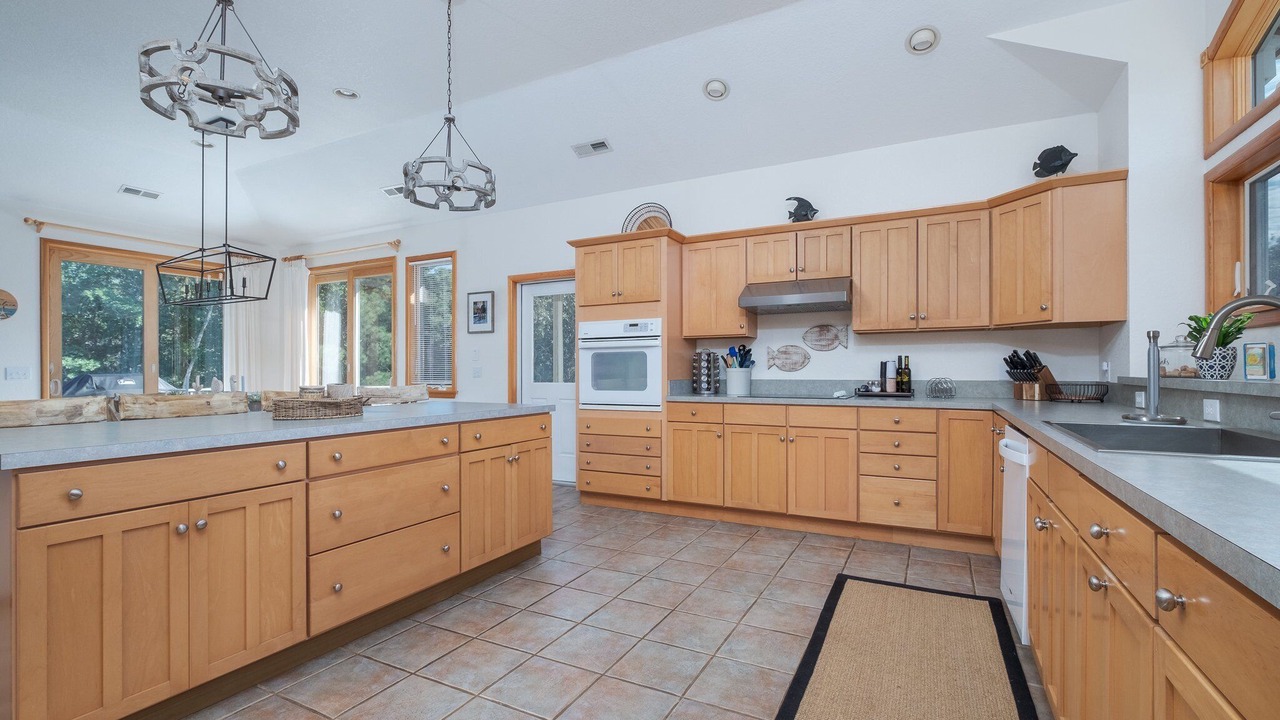 Photo of Kitchen in Southern Shores