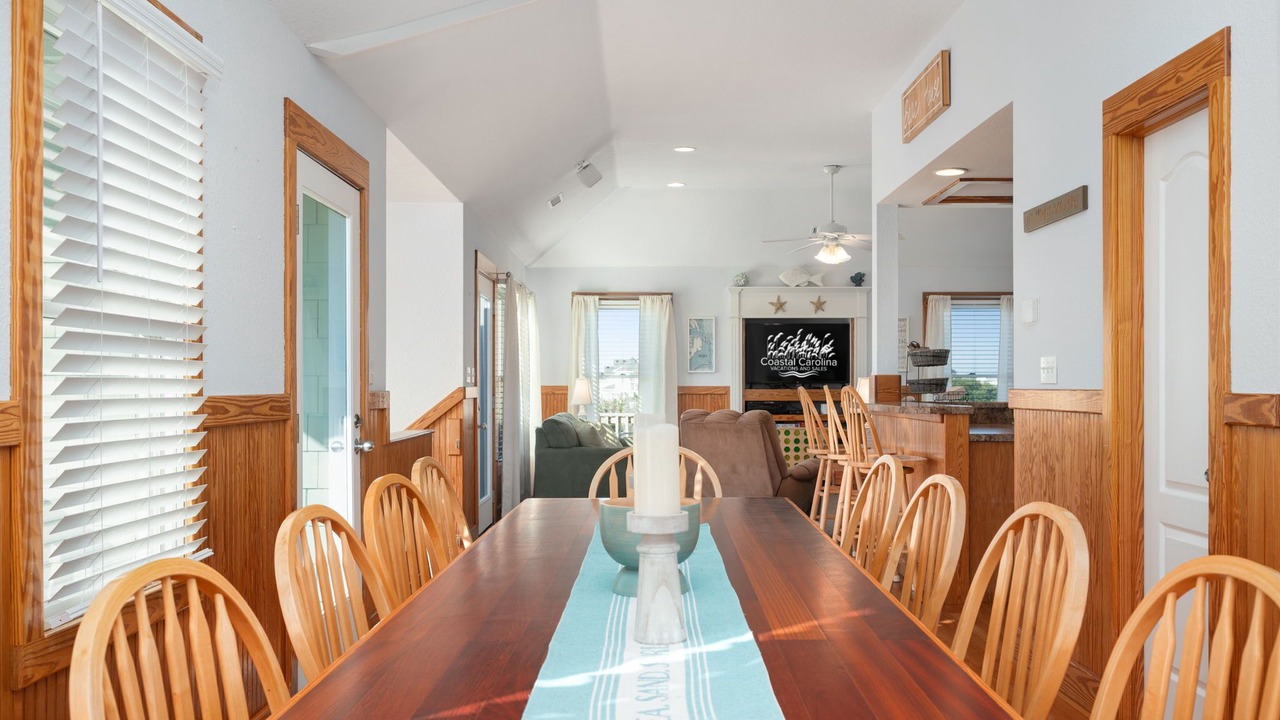 Photo of Others in Whalehead Beach
