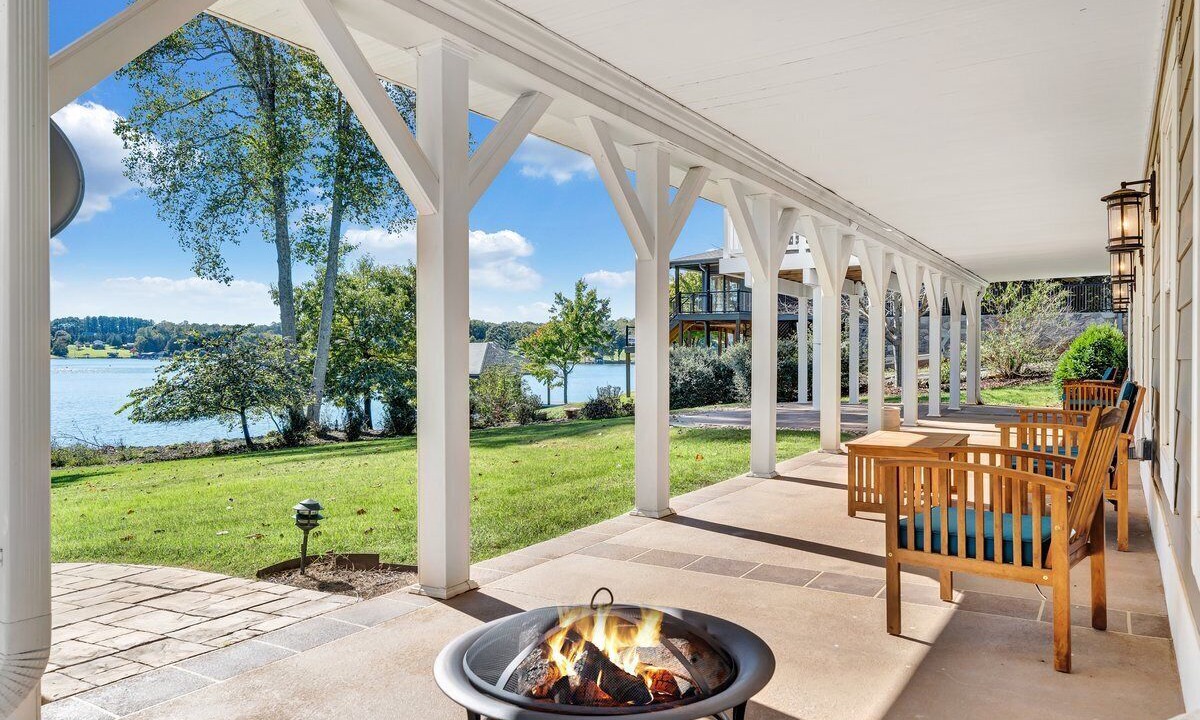 Photo of Outdoor in Moneta