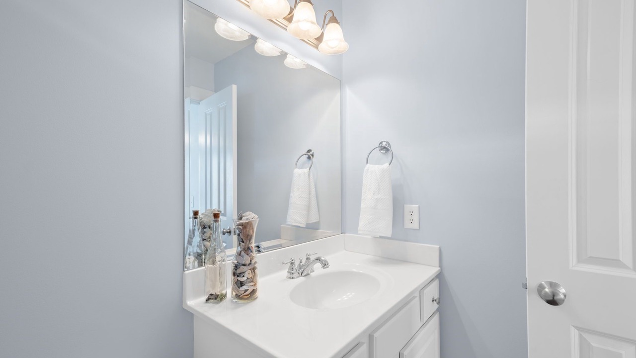 Photo of Bathroom in North Carolina Coast