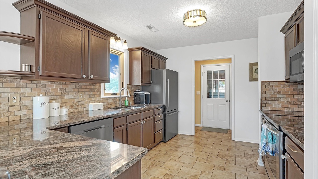 Photo of Kitchen in Silver Lake